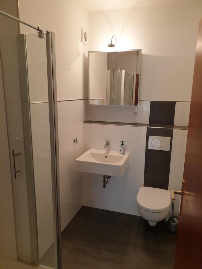 Andinas Ferienwohnung In Ruhiger Lage Direkt Am Wald 维尔恩斯多夫 外观 照片